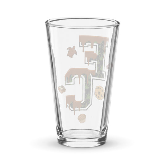 Shaker pint glass